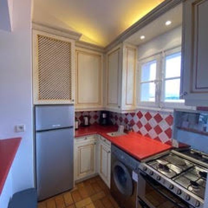 Grimaud apt 5